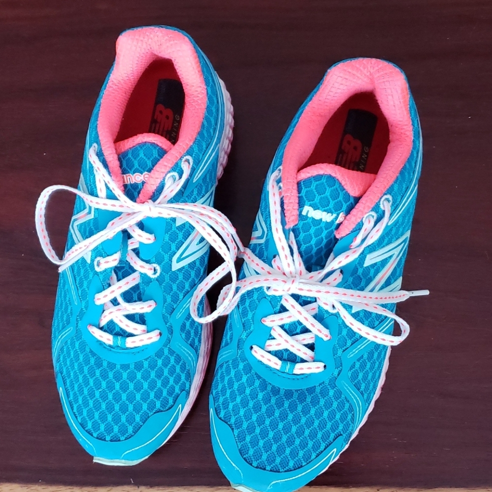 New Balance - Picture 3 of 3